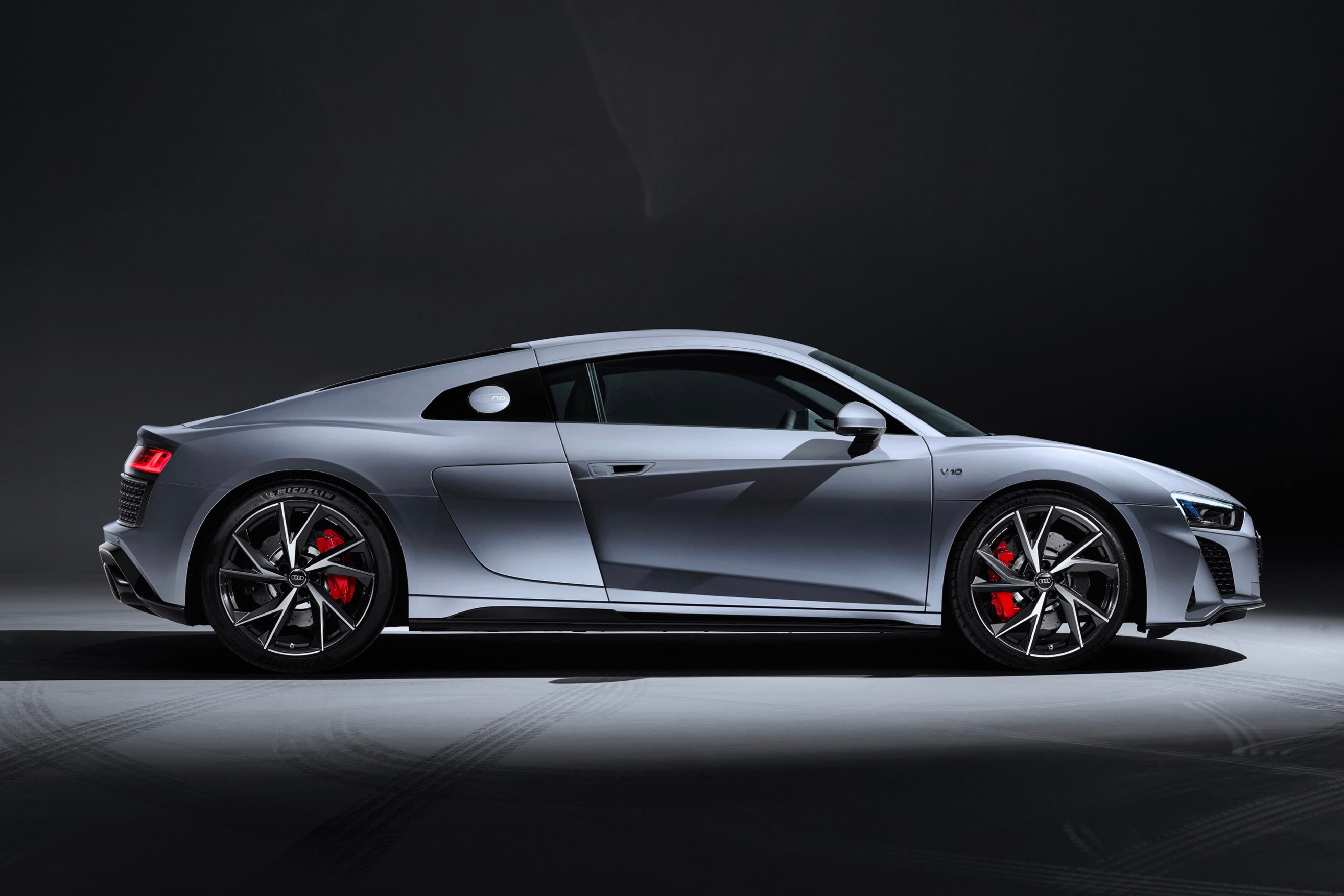 Audi_R8_V10_coupé.001