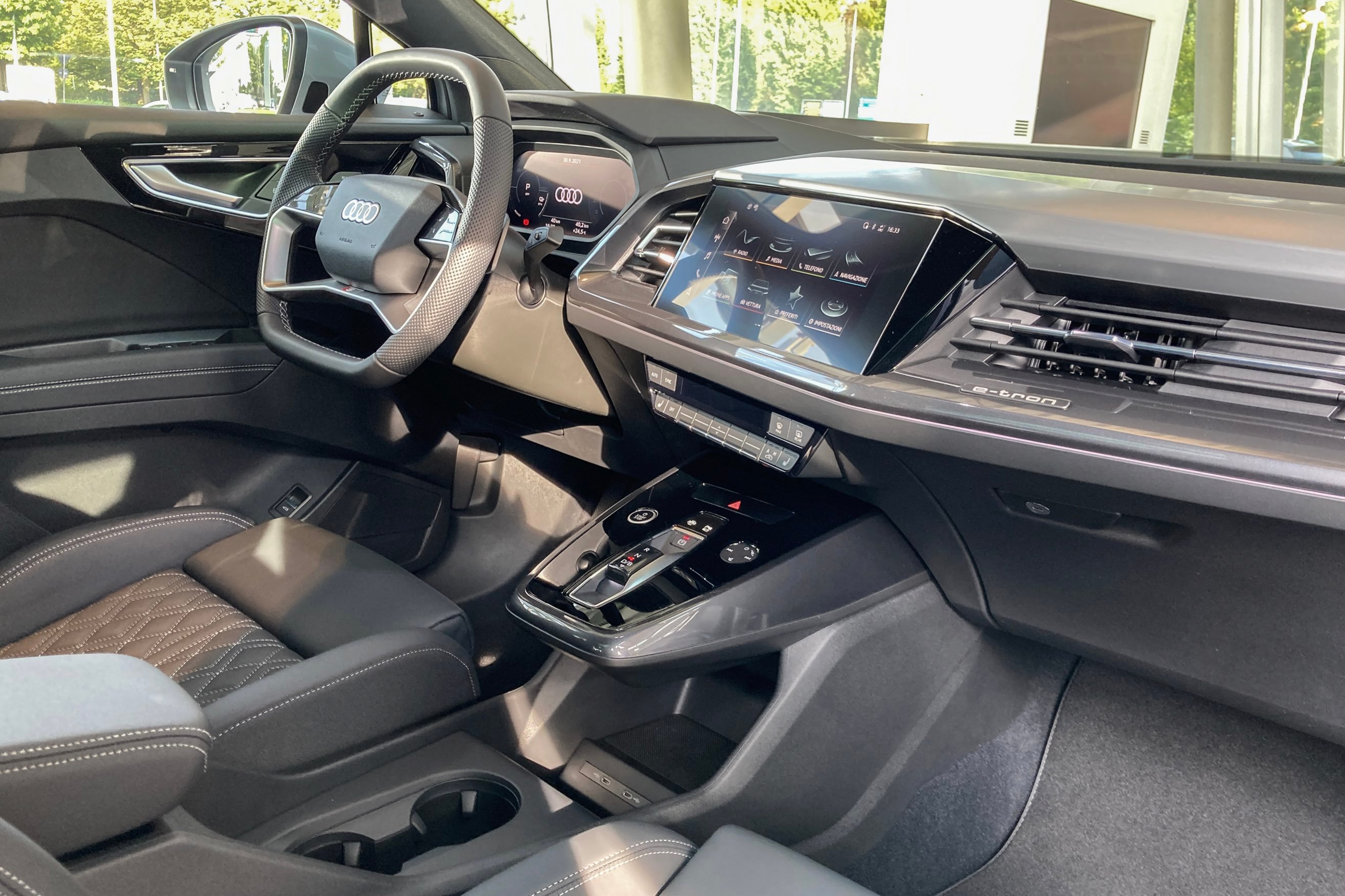 Audi Q4 e-tron Sportback interni
