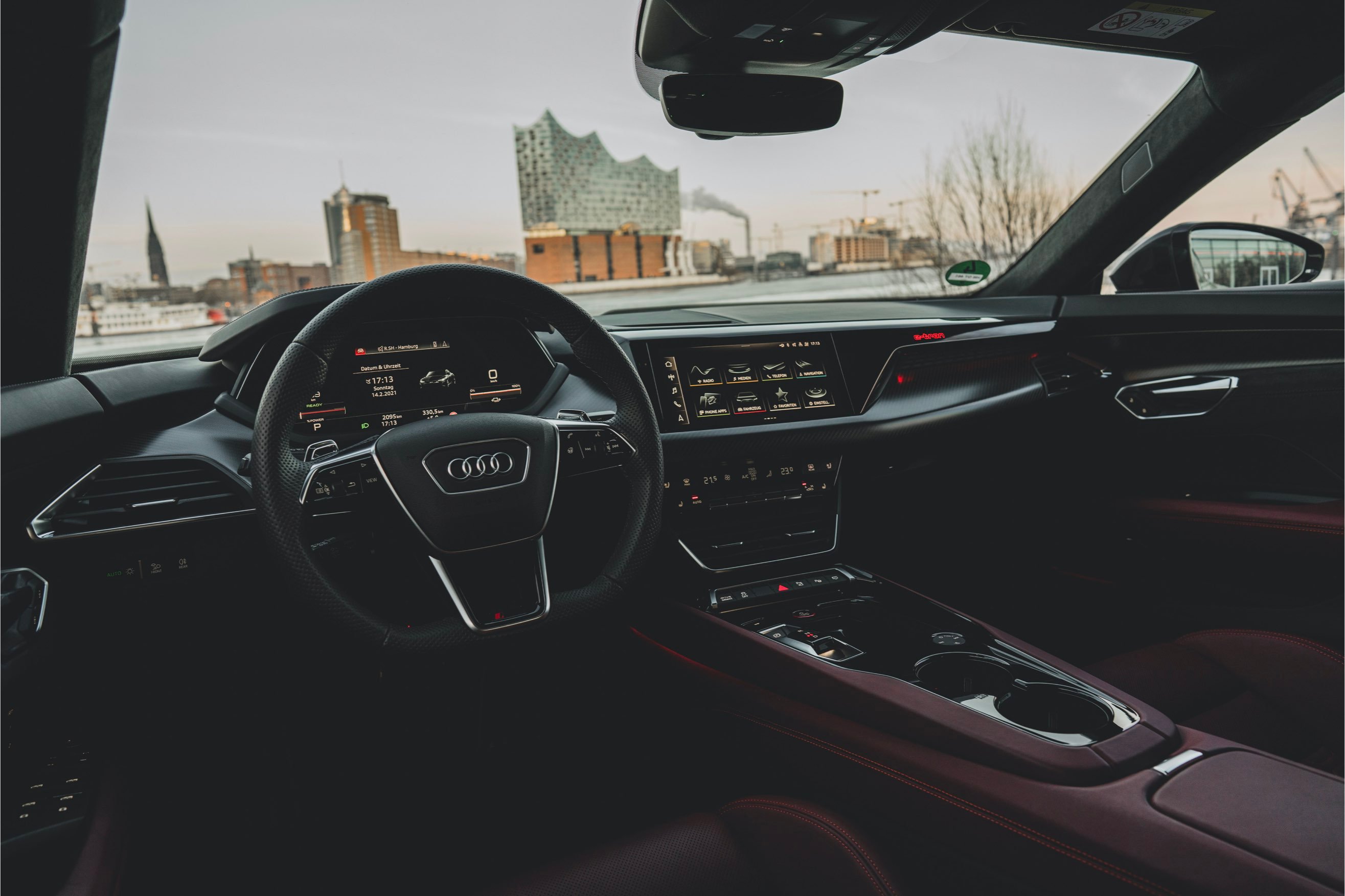 Audi RS e-tron GT interni