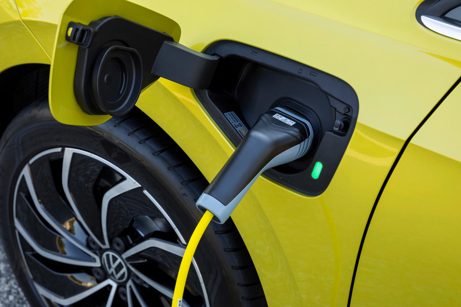 golf 8 ehybrid ricarica