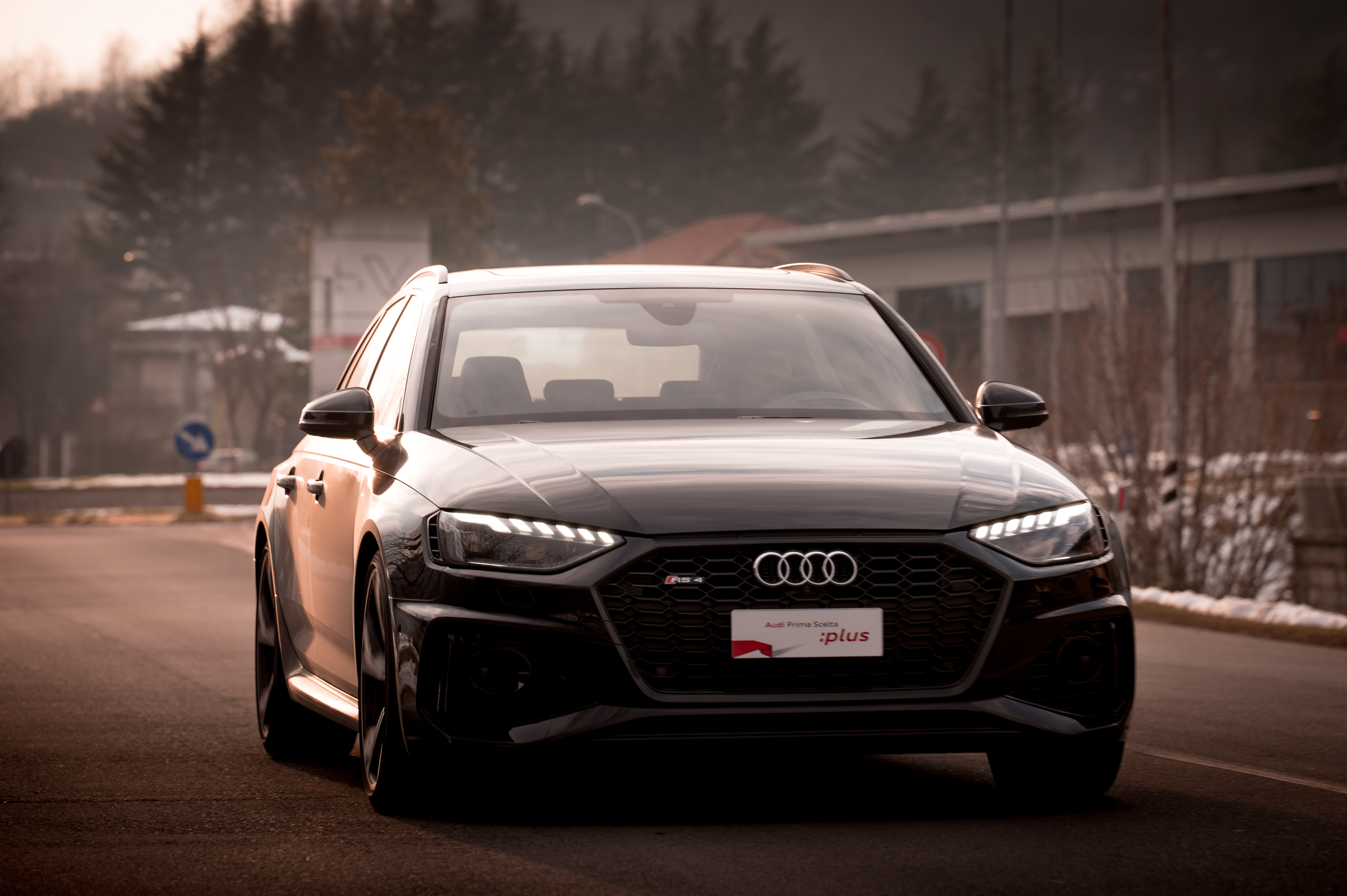 AUDI_RS4_016